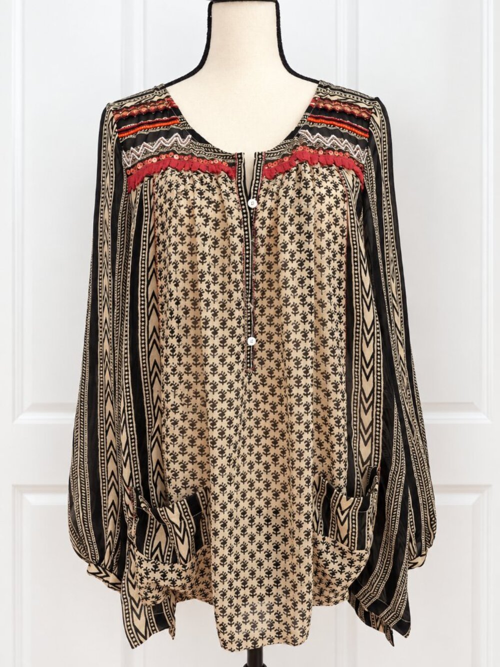 Free People Size L Beaded Embroidered Boho Tunic Blouse Black Cream Red